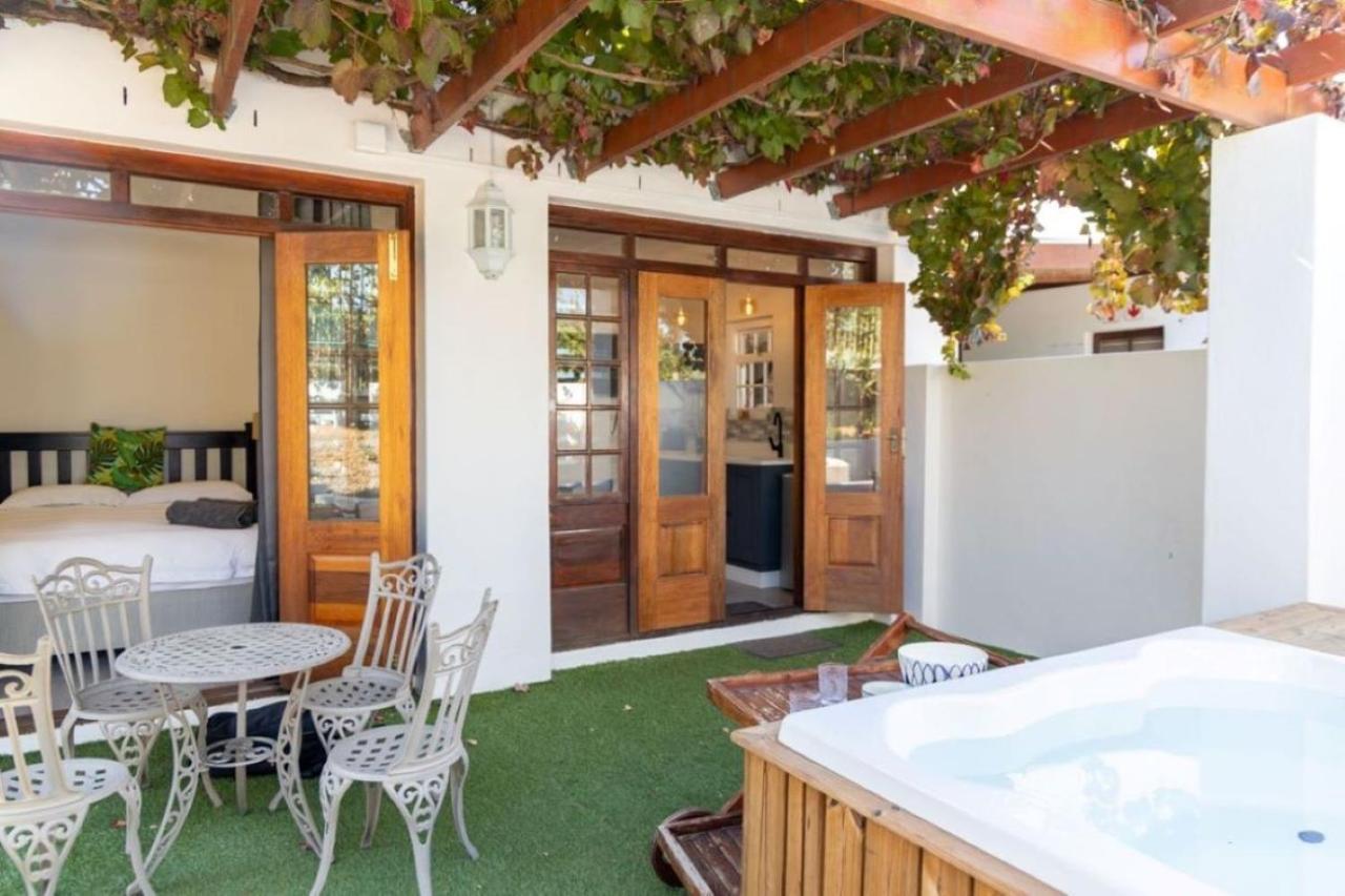 Mitre'S Edge Orchard Suite Klapmuts Exterior photo